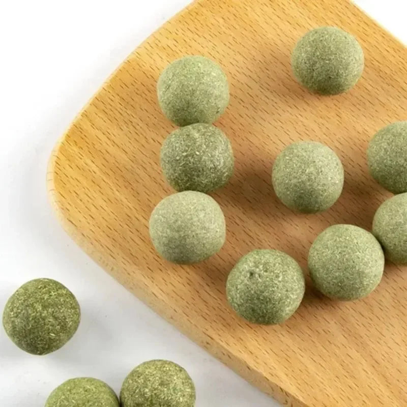 10 Pcs 15mm Healthy Natural Mint Ball Catnip Ball Playing Toy Molars Supplies Pet Snacks Cat Supplies